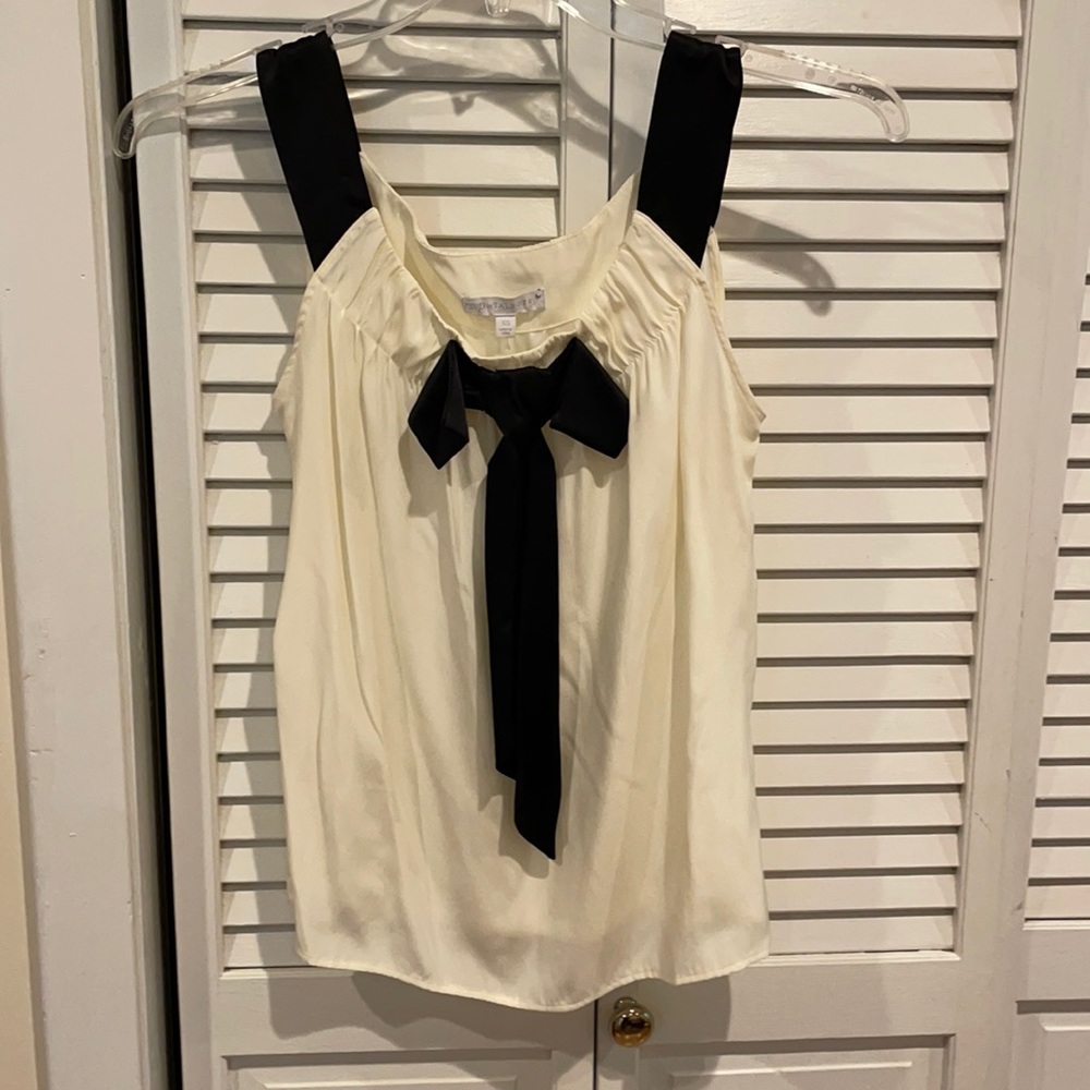 Adorable Talbots blouse